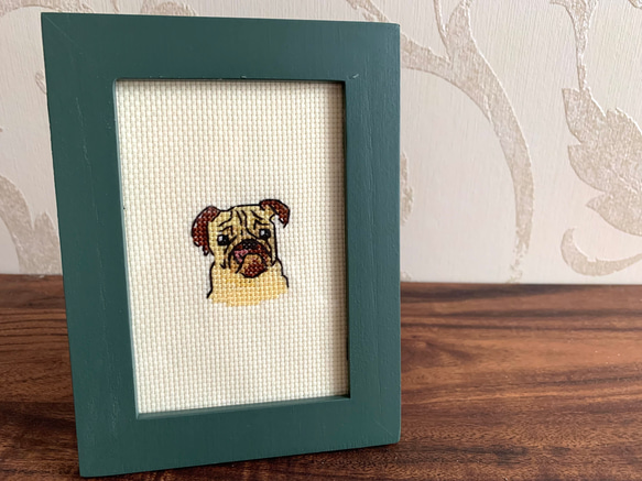 pug パグ　クロスステッチ刺繍　インテリア