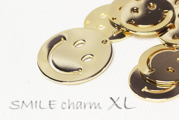 20mm【4個】SMILE＊にこちゃんチャーム-Ｋ29（XL）《金色》