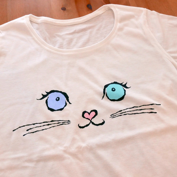 T-shirts - odd-eyes cat Msize