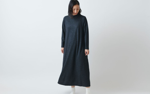 【再入荷】HANDROOM WOMENS  ボトルネック ワンピース / chacoal