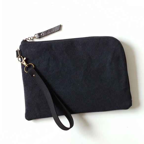 Half zipper clutch bag（M）103.5 ✴母子手帳ケース/通帳ケース/お薬手帳ケース/パスポート