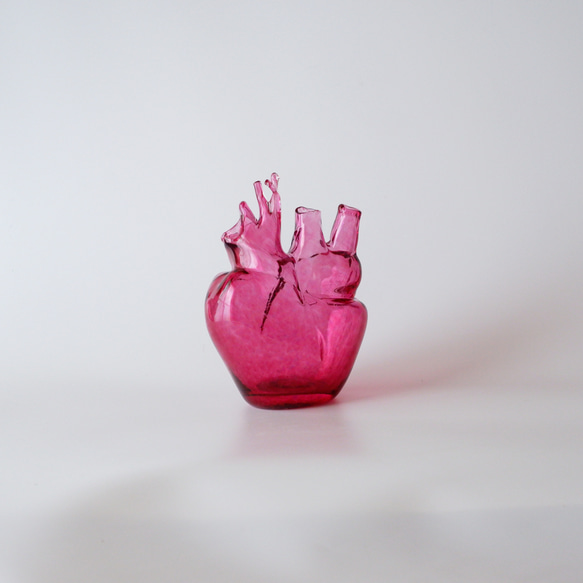 heart vase O - beets pink -