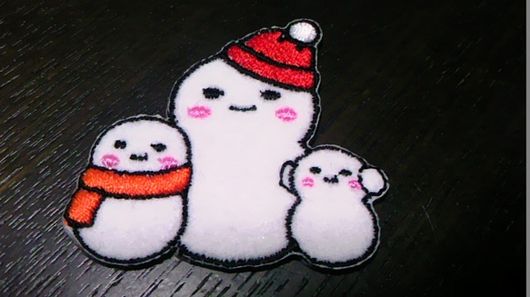 かわいい雪だるまの親子刺繍ワッペンM/クリスマス冬