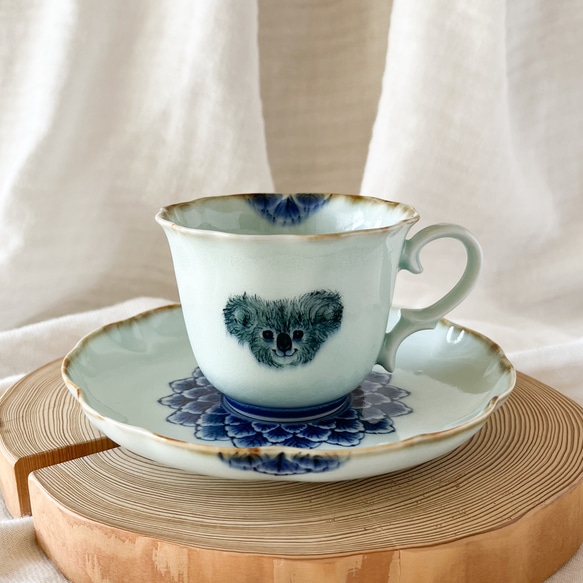 cup & saucer.   koala