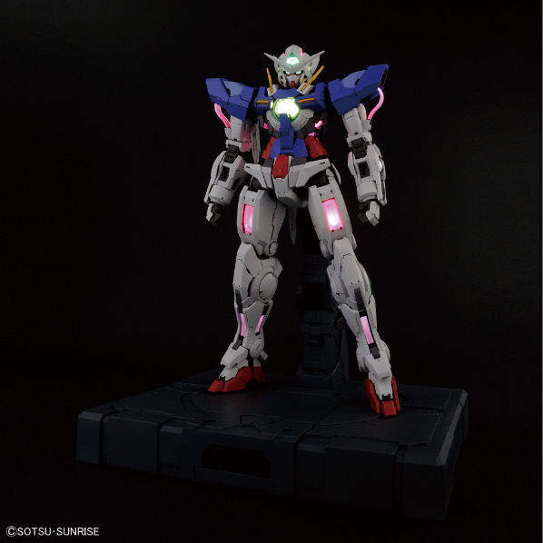 バンダイ PG 1/60 ガンダムエクシア(LIGHTING MODEL) PGｶﾞﾝﾀﾞﾑｴｸｼｱLIGHTINGMODEL