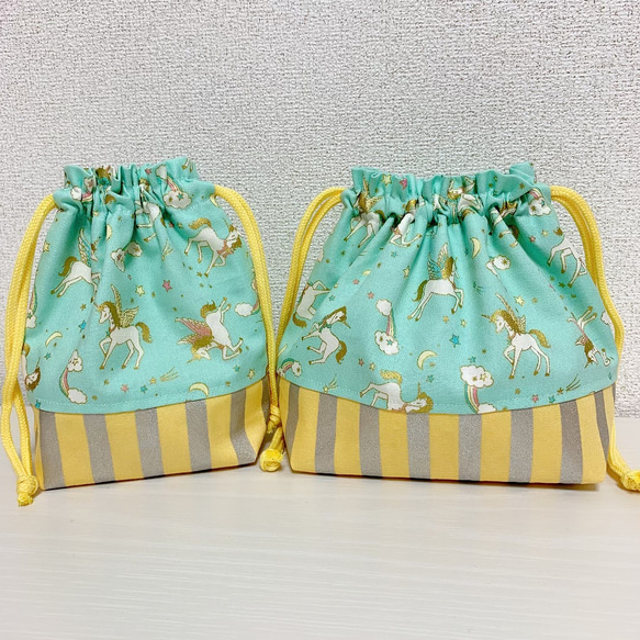 ハンドメイド　ラメ入りユニコーン柄♡お弁当袋&コップ袋(ᵔᴥᵔ)