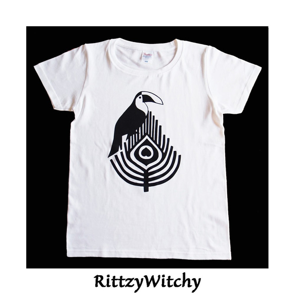 【売りつくし半額品】RittzyWitchy T-シャツ（ホワイト×ブラック・Mサイズ）