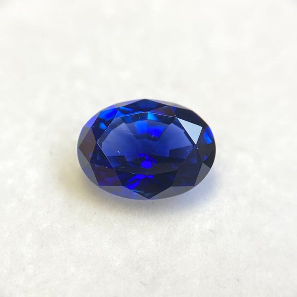 【お盆セール開催中】合成ブルーサファイア ルース 1.484ct GRJソーティング付き