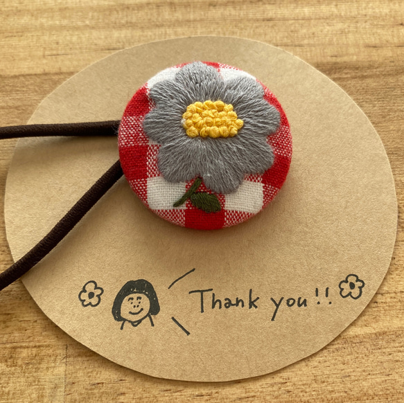 くるみボタン ヘアゴム お花 刺繍