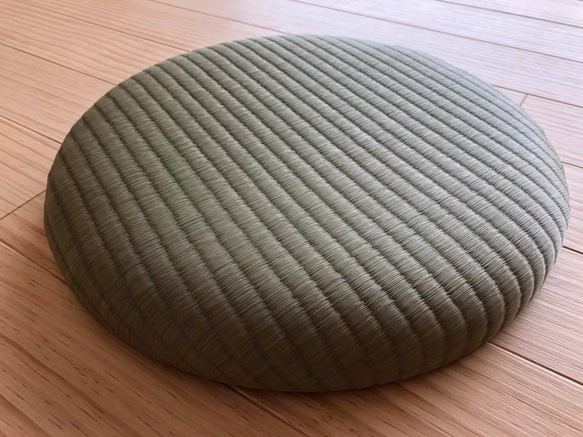 熊本産無添加い草の　ま～るいクッション畳「tatami-maru」