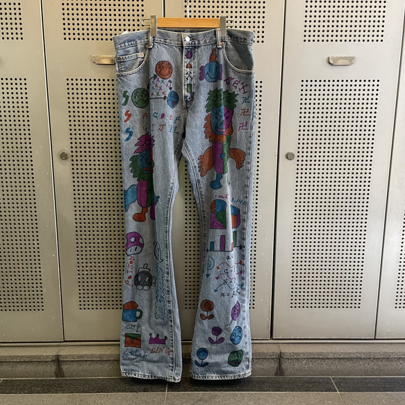 古着　ヴィンテージ　vintage パンツ　リーバイス　Levi’s リメイク　リメイクパンツ　カラフル　派手　個性派