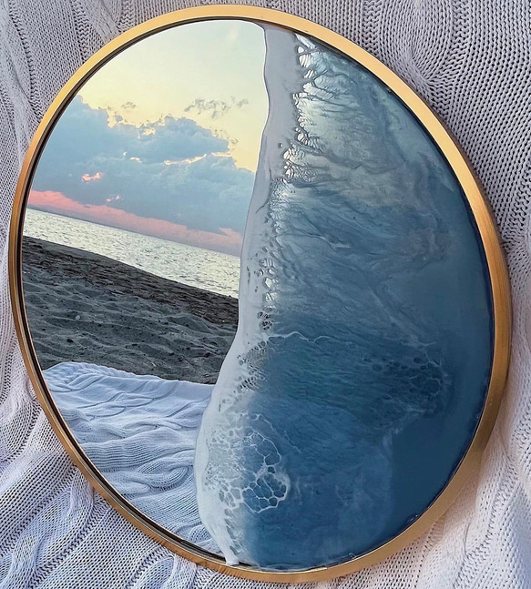 Wave mirror