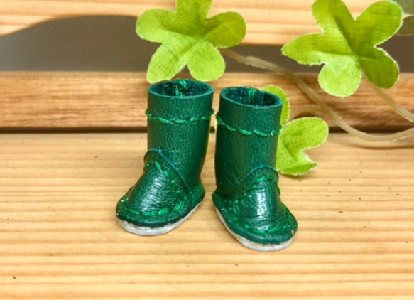 森き　ミニチュアスステッチブーツ　　miniature boots.