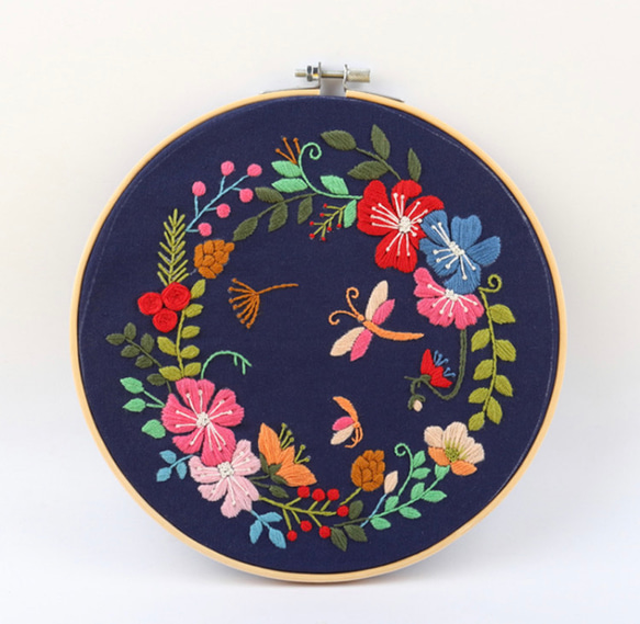 82花模様　花柄刺繍キット　お花シリーズ　刺繍作成キット　刺繍作成セット