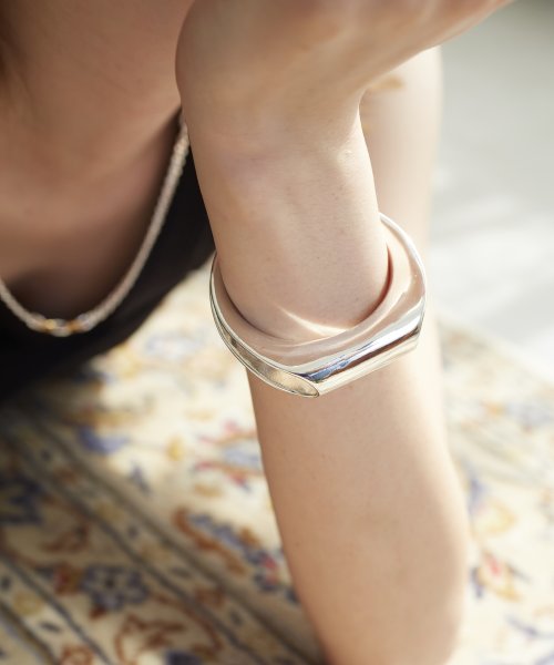 Tube Bangle