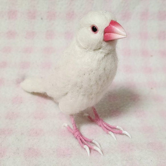 ほぼライフサイズ♪ 白文鳥 羊毛フェルト 文鳥☆クチバシの色相談可能 　受注作成品　羊毛ぬいぐるみ　うちのこオーダー可能