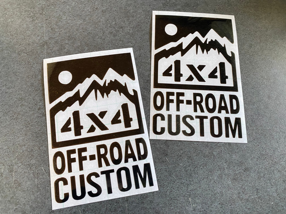 小サイズ OFF ROAD CUSTOM 4×4 4WD 四駆 ステッカー  お得2枚セット【カラー選択可】 送料無料