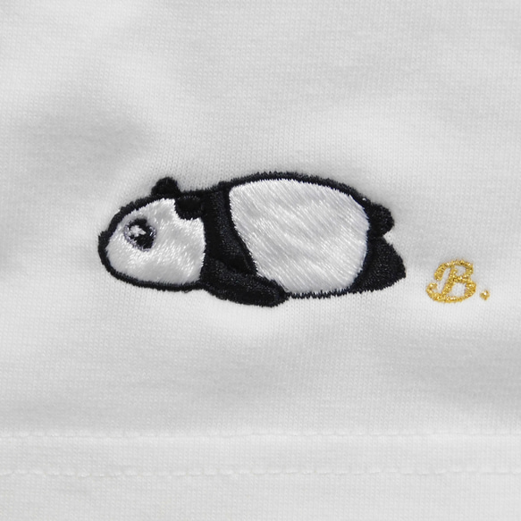 だれるパンダの刺繍入りオリジナルTシャツ　6.2オンス　男女兼用