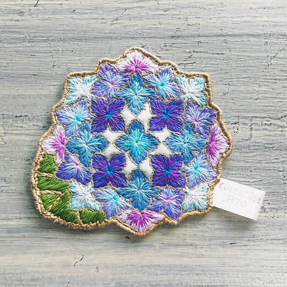 手刺繍・洗えるフェルトのコースター「紫陽花」11