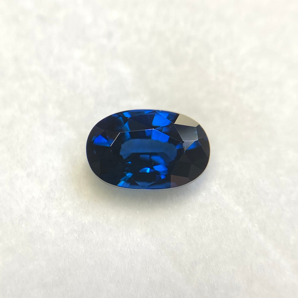 【お盆セール開催中】ブルーサファイア ルース 0.940ct 通常加熱 日独ソーティング付き