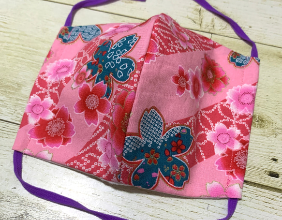 【接触冷感　クール生地】ハンドメイド　布　マスク　立体【和柄：桜】C-M296