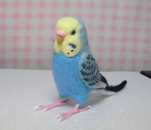 ほぼライフサイズ♪ セキセイインコ レインボーオパーリンスカイブルー 羊毛フェルト　鼻の色変更可能　受注作成　羊毛インコ