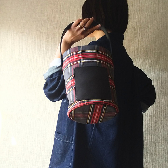 bucketbag 【gray check×black leather】