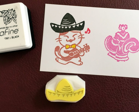 メキシカンハットの消しゴムはんこ（持ち手つき）