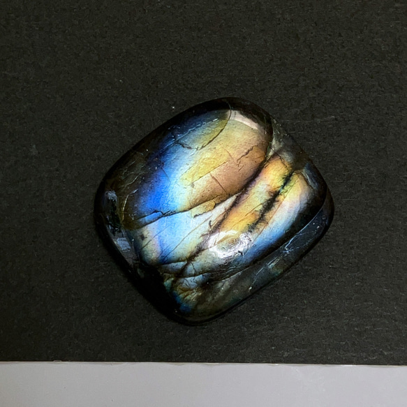 ラブラドライト[722] 24x22mm 34Cts　天然石 ／ ルース ／カボション