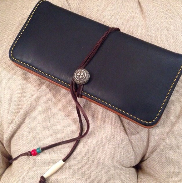 old button long wallet