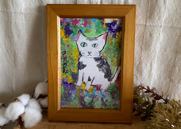 絵画。壁掛け絵原画手描き【満開の花の中のかわいい花猫】