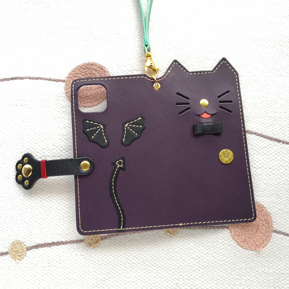 ＊小悪魔にゃんこ＊leather sumyaho case＊猫の手帳型レザースマホケース＊紫／全機種