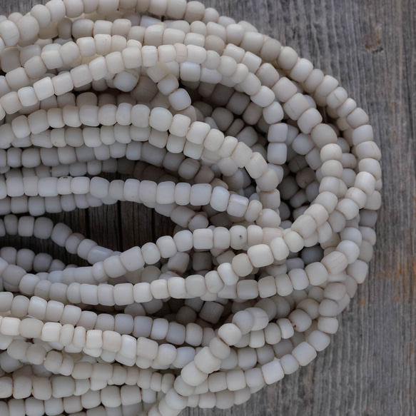 ＊Java grass beads