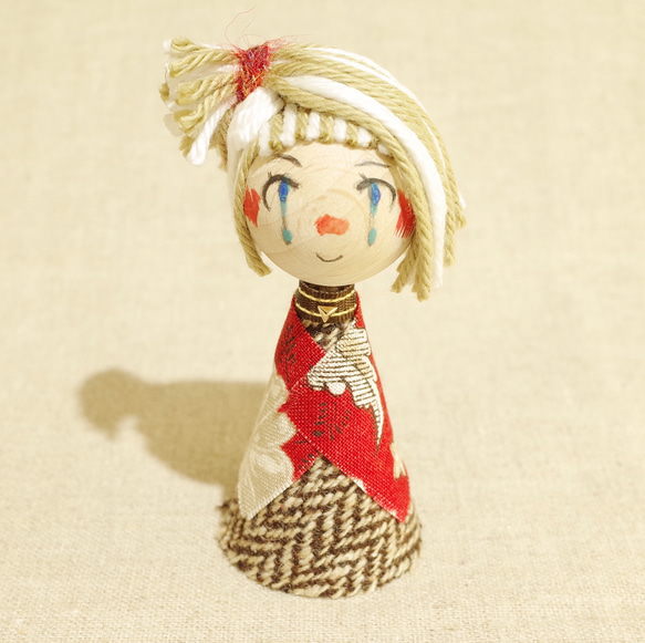 nollen kokeshi