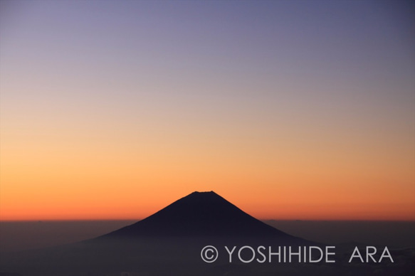 【額装写真】明けゆく富士山