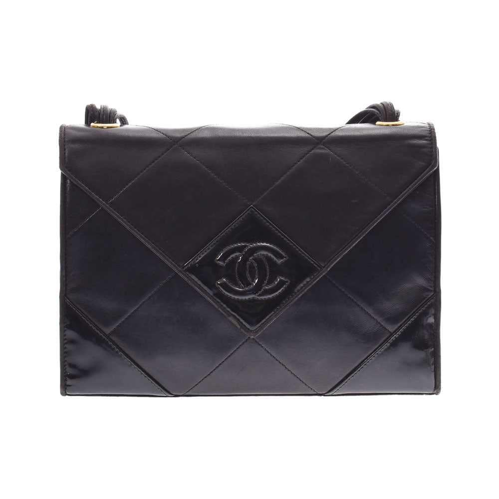 CHANEL シャネル  14143 黒×ゴールド金具 レディース ラムスキン ショルダーバッグ  中古