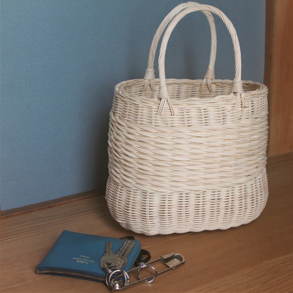 かごバッグ＿はらまきバスケットsquare / rattan basket bag / 籐のころんとまるみかごバッグ