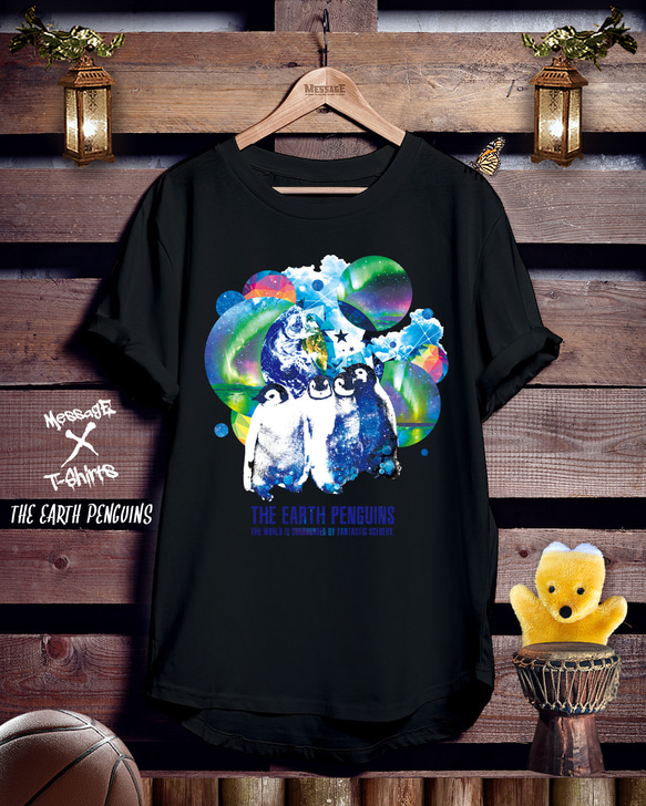 ペンギンアート黒Tシャツ「THE EARTH PENGUINS」