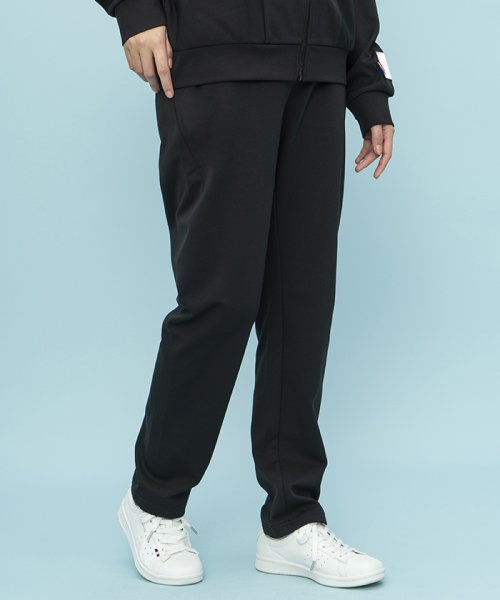 ヘランカ防風ツイルジャージ AIR STYLISH PANTS  L‘oeuf forme