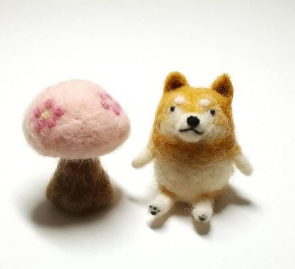 【受注制作】おすわりゆる柴犬と桜の木の春セット 羊毛フェルト