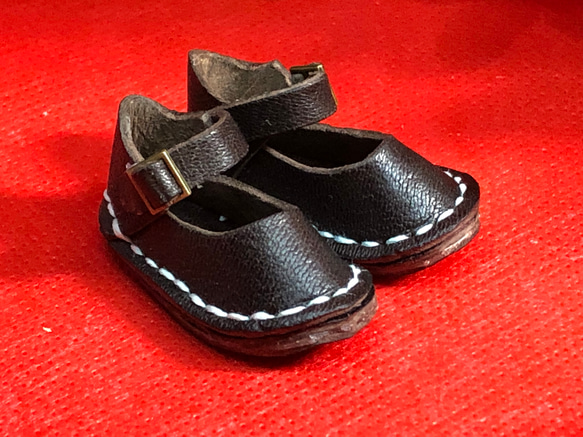 革細工　ミニチュアサンダル　miniature sandals.