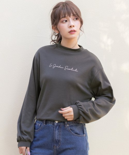 スムースプチハイネックロゴプリントロングTシャツ