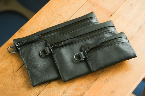 《WATERPROOF LEATHER》Zip Pouch Black Small