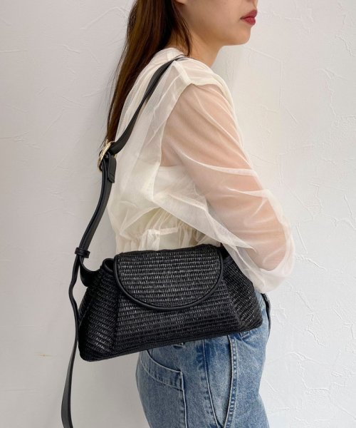 【LE VERNIS/ル・ベルニ】 FOSSETE SHOULDER BAG