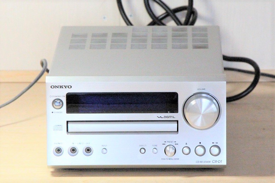 ONKYO CR-D1 CD/FMチューナーアンプ 【中古品】