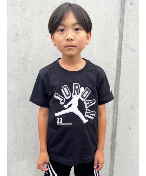 キッズ(105－120cm) Tシャツ JORDAN(ジョーダン) JDB VARISTY JUMPMAN S/S TEE