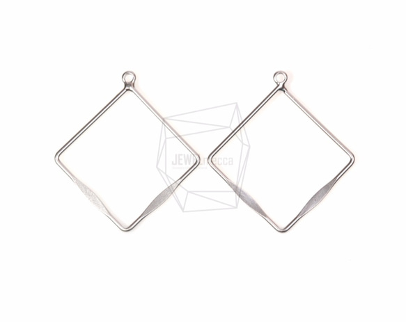 PDT-1186-MR【4個入り】スクエアペンダント,Square Pendant/ 30mm x 32mm