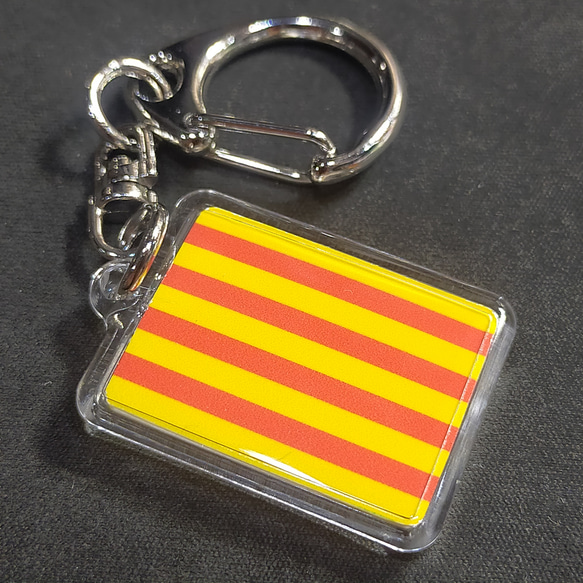 ◆新品◆ カタルーニャ（サニェーラ） キーホルダー 旗 Senyera