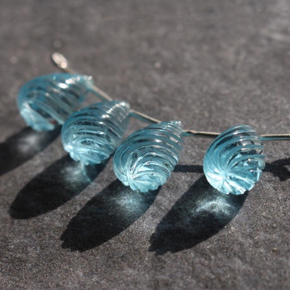 Blue apatite drop cut beads 4個（1セット）