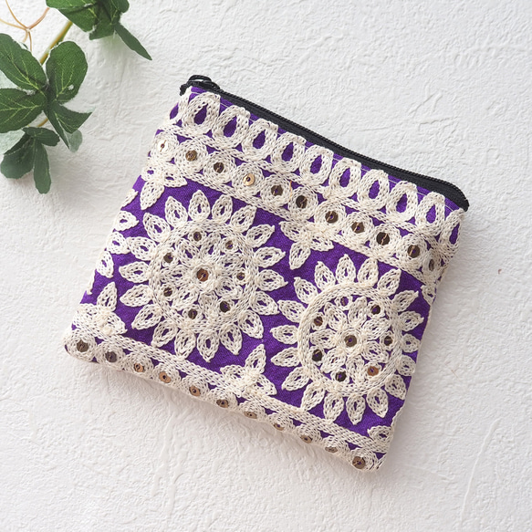 インド刺繍リボンのミニポーチ（コインケース/刺繍リボン/インド）